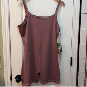 Women’s Nike Zenvy Dri Fit Short Bodysuit Size XL